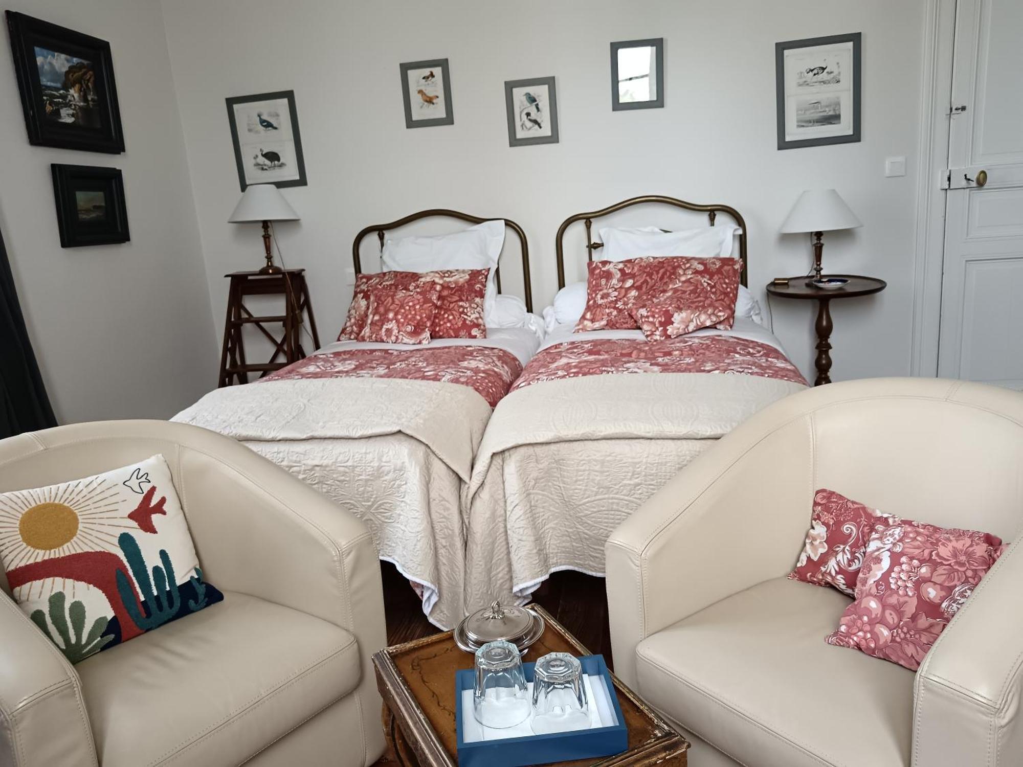 Castel La Bergerie Bed & Breakfast Laglorieuse Eksteriør bilde