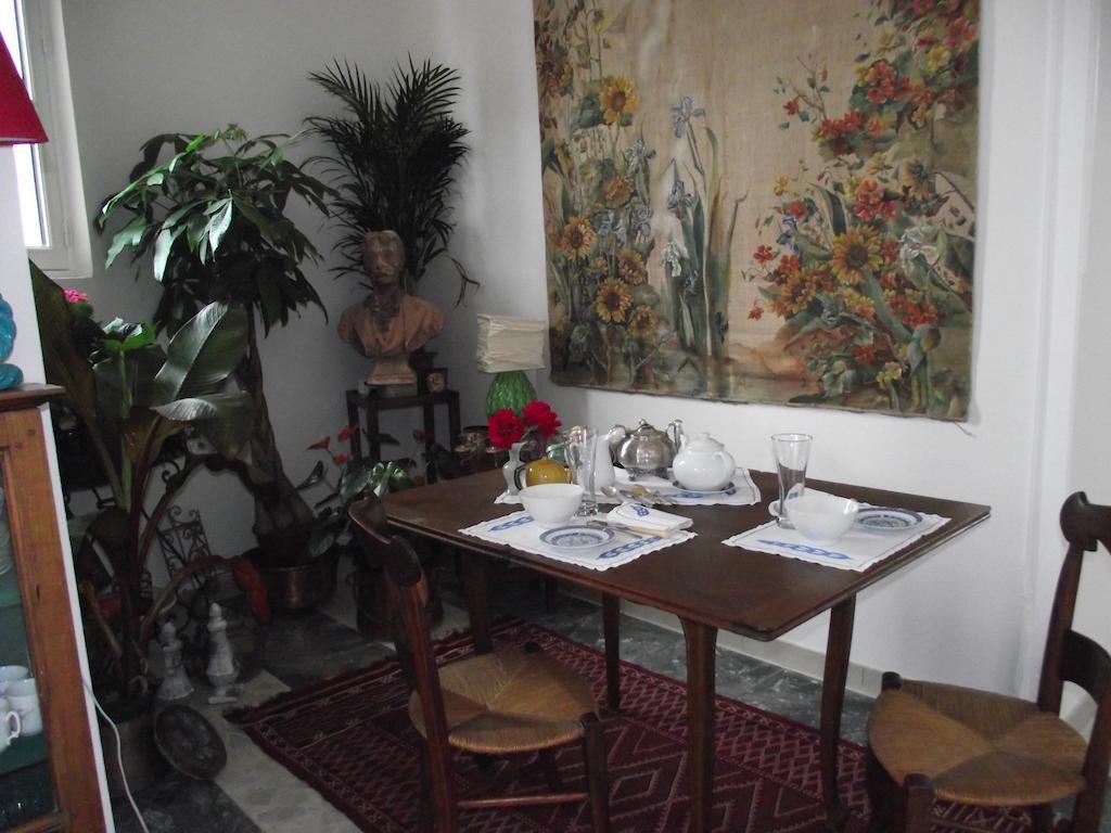 Castel La Bergerie Bed & Breakfast Laglorieuse Eksteriør bilde
